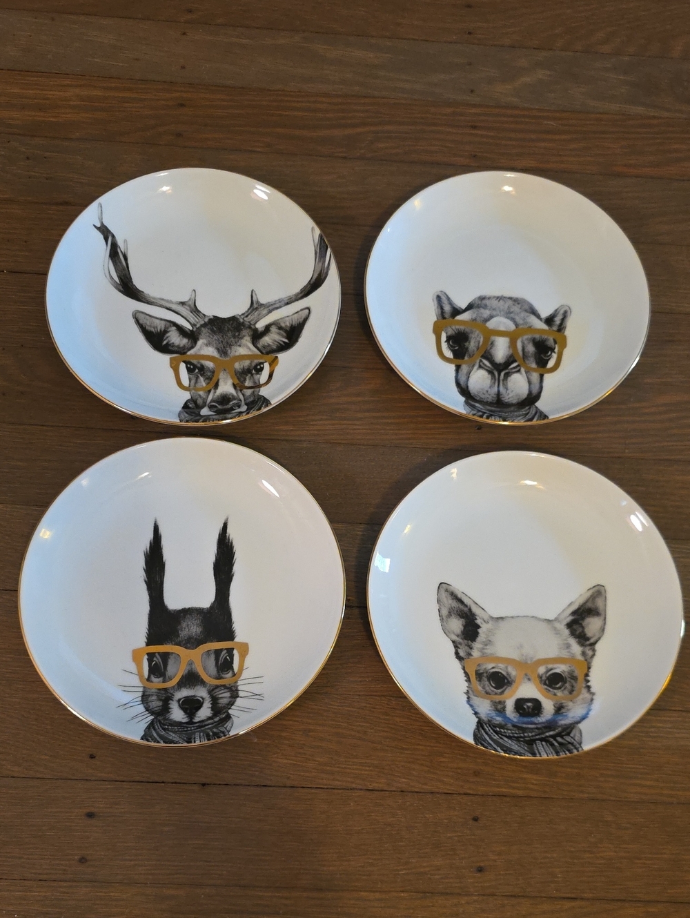 8 Oak Lane -Accent Plates with Animal Faces With Glasses: Set Of 4-  7"